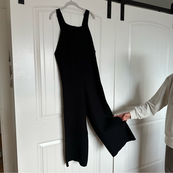 Black Zara Wide Leg Knit Jumpsuit with Pockets - Picture 5 of 6